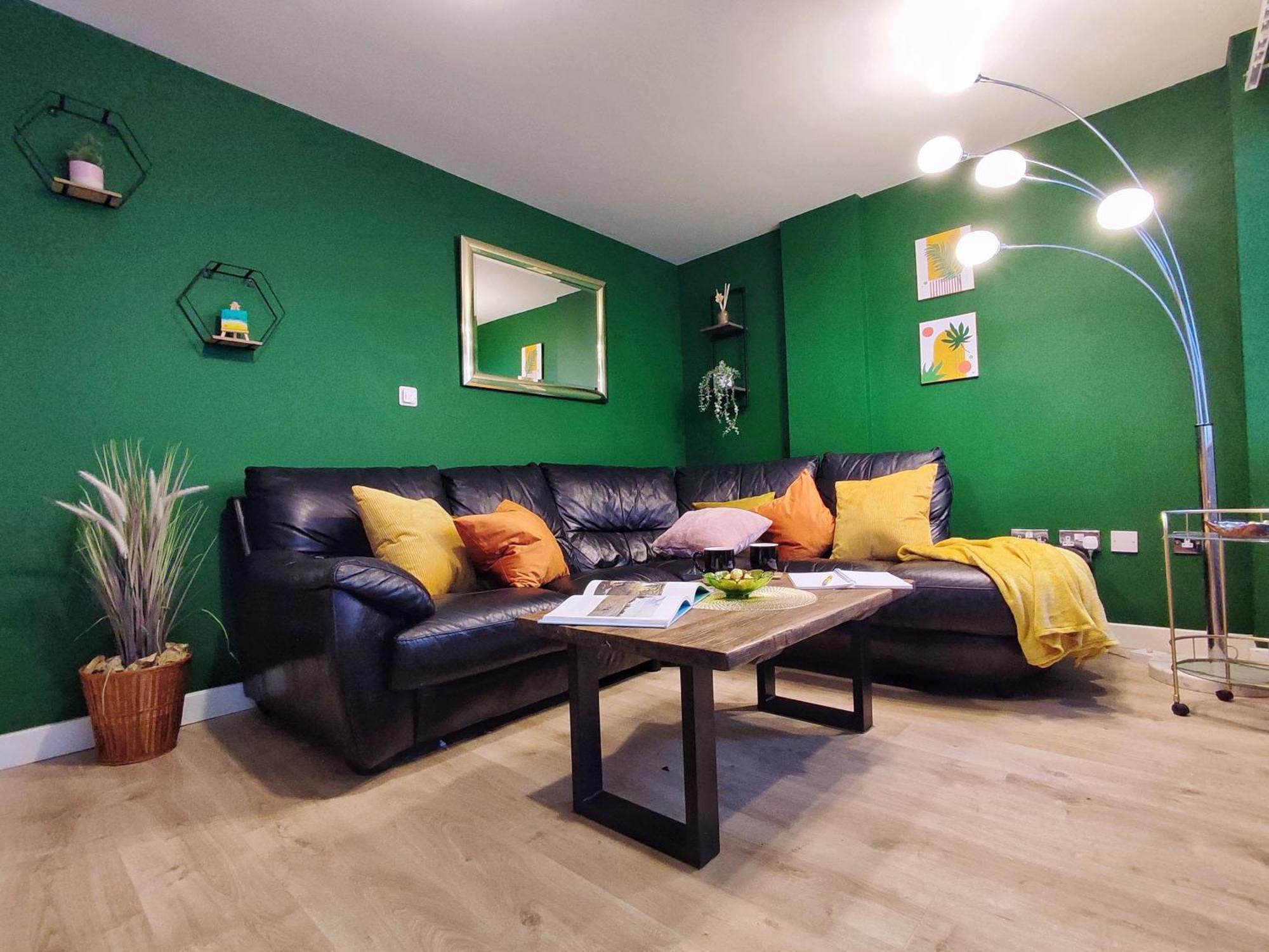 Duplex Apartment In Leeds With King Size Bed - Long Stay Rates Available Exterior foto
