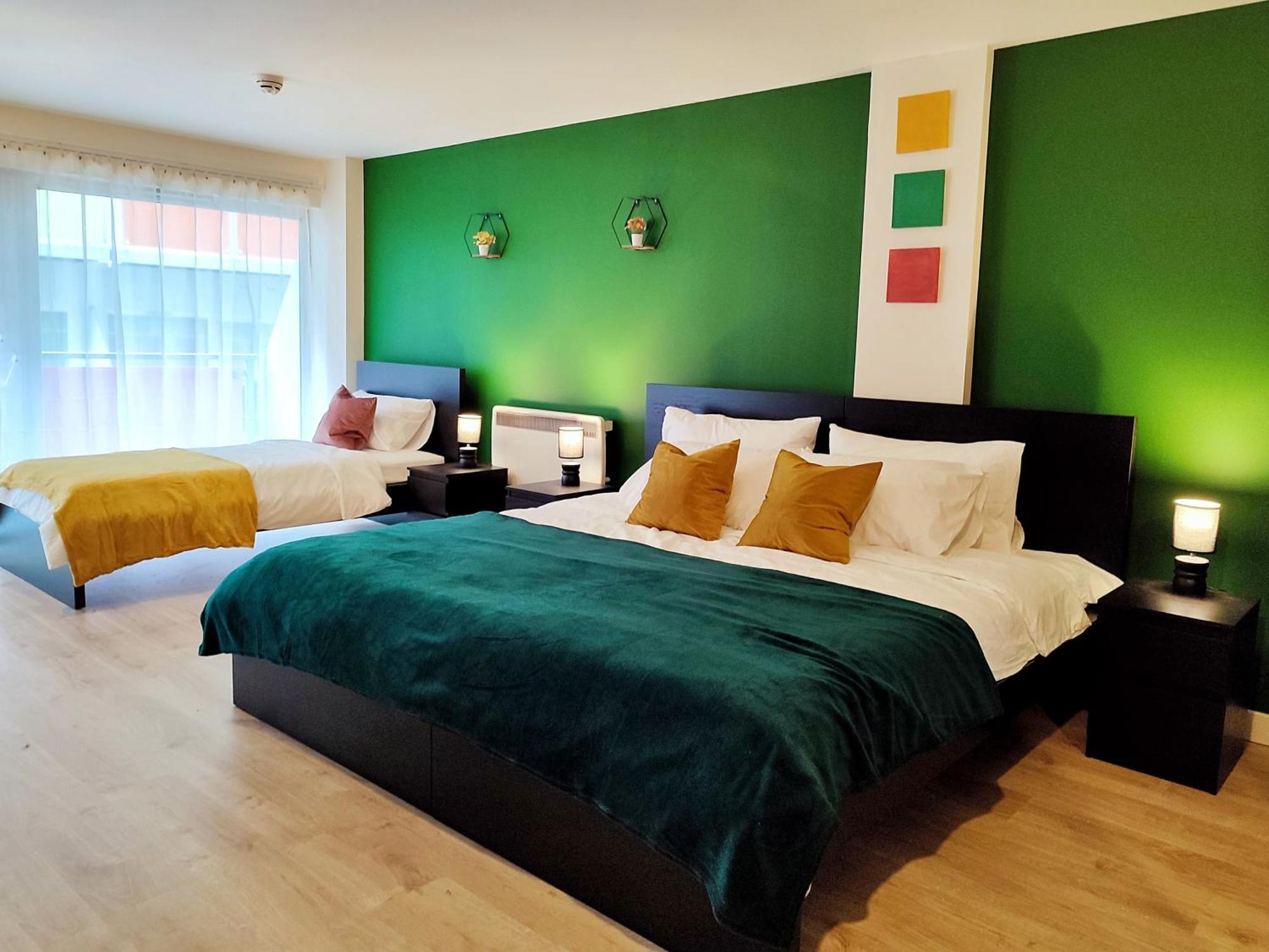 Duplex Apartment In Leeds With King Size Bed - Long Stay Rates Available Exterior foto